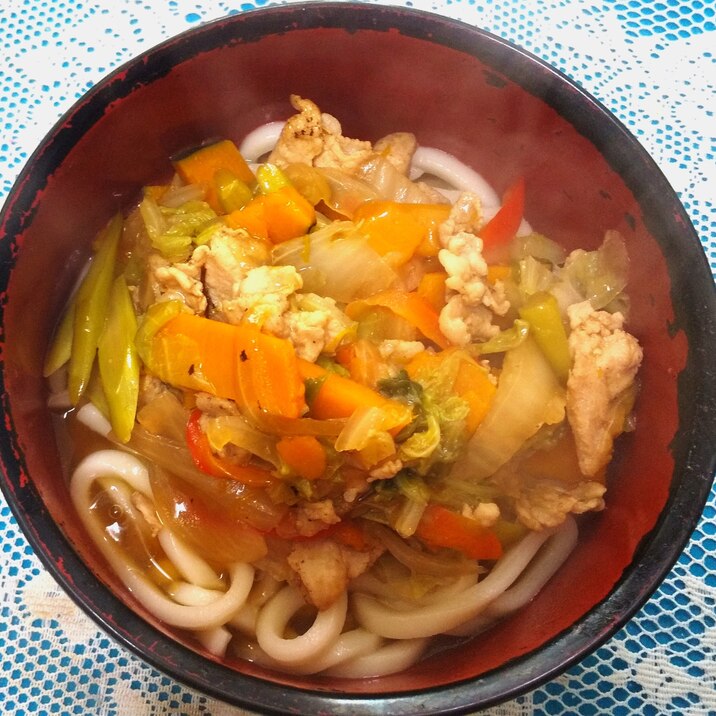 たっぷり野菜のあんかけうどん